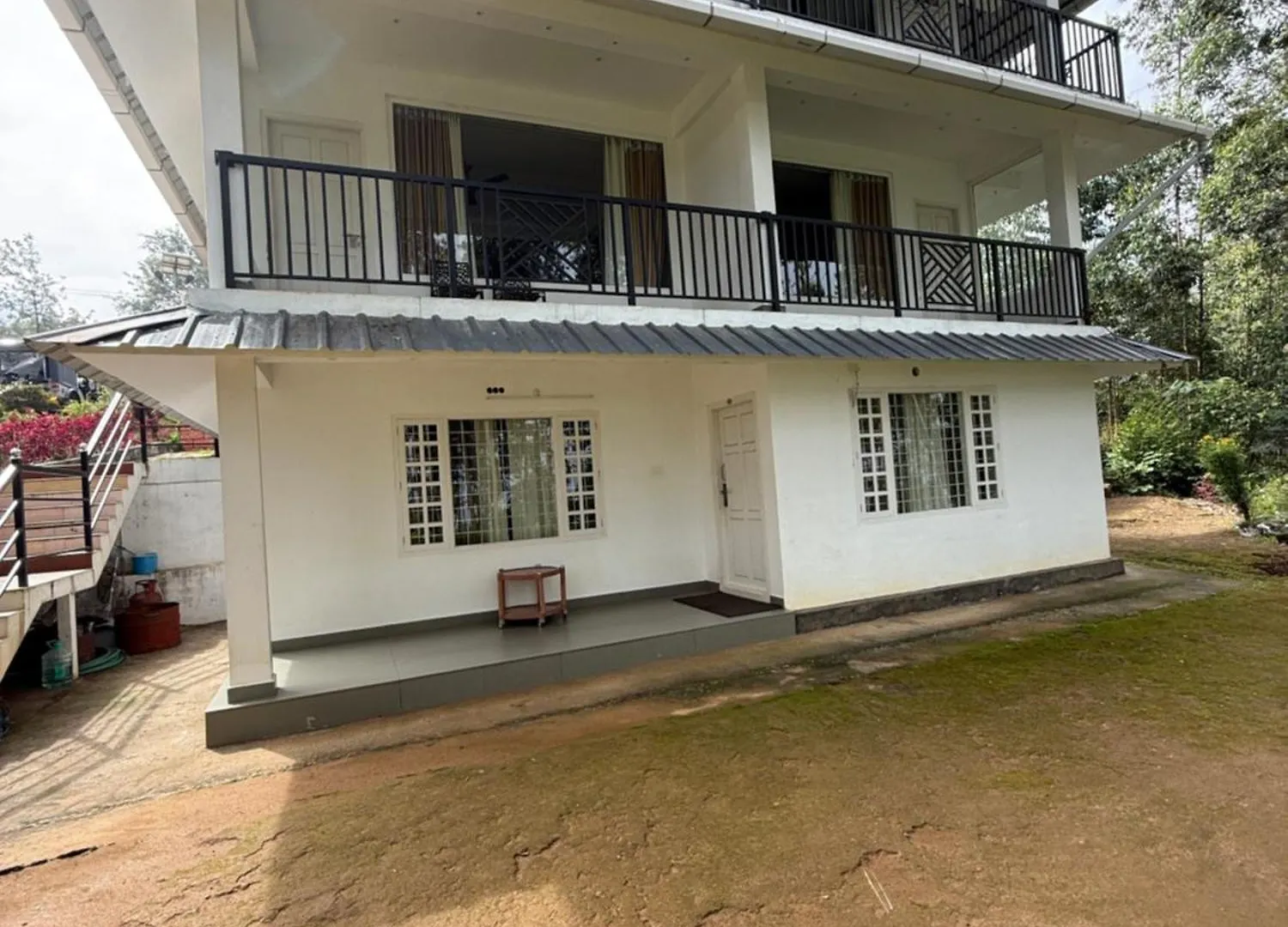 Honey Rock Hotel Kanthalloor