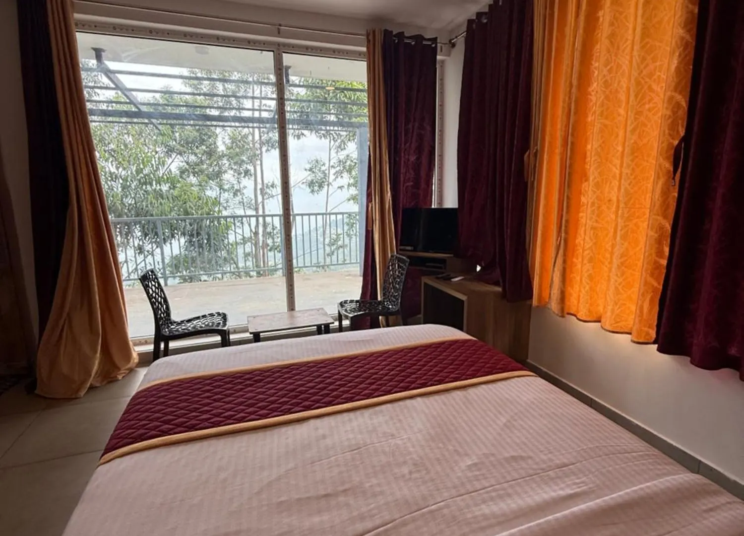 Honey Rock Hotel Kanthalloor 3*,