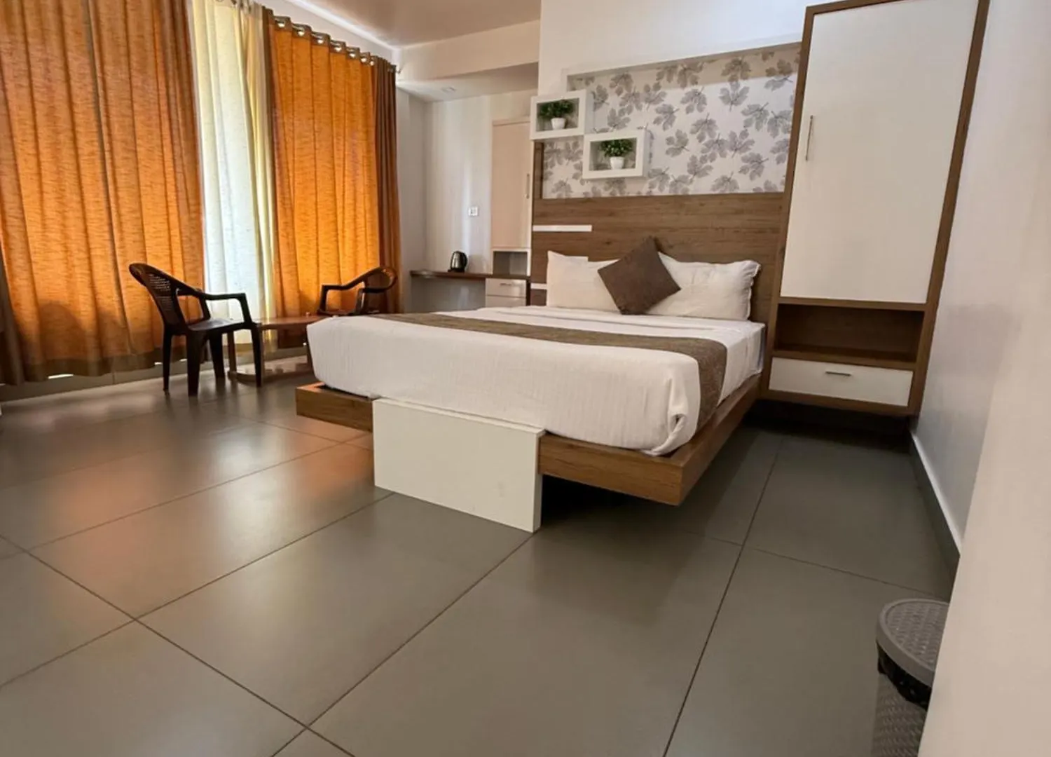 ***  Honey Rock Hotel Kanthalloor India